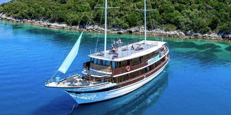 Boat sailing in Croatia